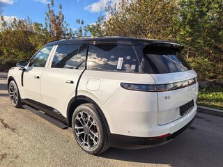 2026 Lynk & Co 900, белый, 8490000 рублей, вид 4