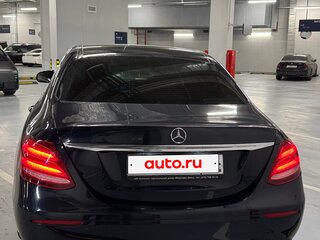 2016 Mercedes-Benz E-Класс 200 V (W213, S213, C238), зелёный, 3050000 рублей, вид 4