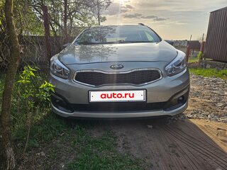 2015 Kia Ceed II Рестайлинг, серебристый, 1150000 рублей, вид 1