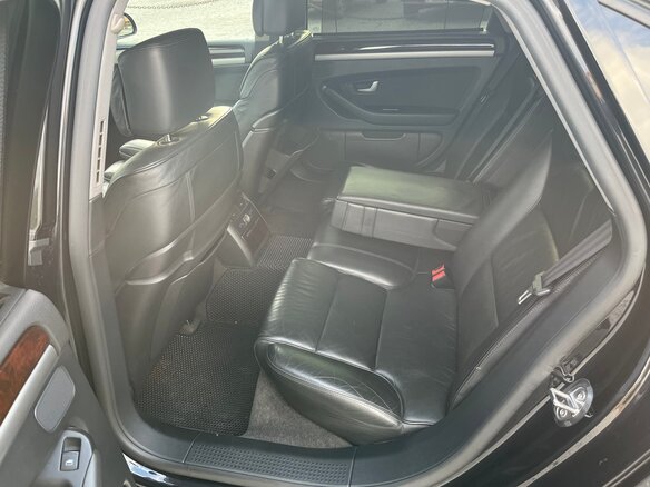 2007 Audi A8 II (D3) Рестайлинг, чёрный, 800000 рублей - вид 19