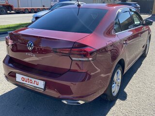 2020 Volkswagen Polo VI, красный, 1800000 рублей, вид 4
