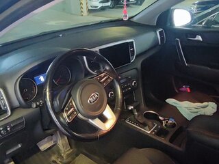 2019 Kia Sportage IV Рестайлинг, чёрный, 2050000 рублей, вид 3