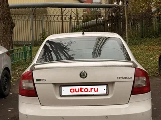 2010 Skoda Octavia RS II Рестайлинг, белый, 1150000 рублей, вид 4