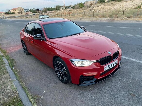 2018 BMW 3 серии 330i xDrive VI (F3x) Рестайлинг, красный, 2000000 рублей - вид 11