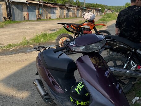 1999 Honda Dio, пурпурный, 55000 рублей, вид 2