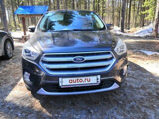 2019 Ford Kuga II Рестайлинг, серый, 2600000 рублей, вид 1