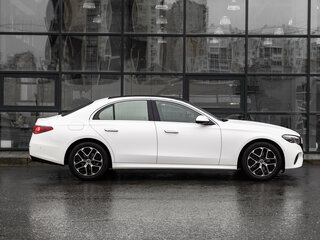 2025 Mercedes-Benz E-Класс 200 VI (W214, S214), белый, 6100000 рублей, вид 5