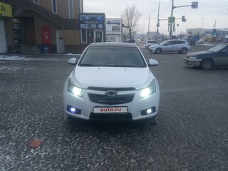 2012 Chevrolet Cruze I, белый, 600000 рублей, вид 3