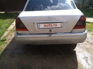 1996 Mercedes-Benz C-Класс 220 I (W202), серебристый, 30000 рублей, вид 4