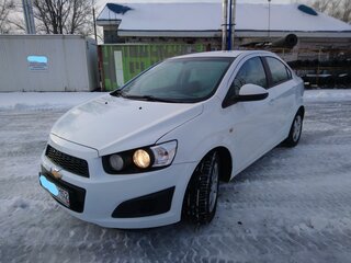 2012 Chevrolet Aveo II, белый, 635000 рублей, вид 2