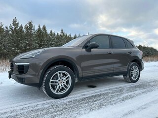 2015 Porsche Cayenne Diesel II Рестайлинг (958), коричневый, 3550000 рублей, вид 5