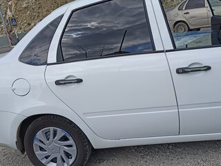 2012 Lada (ВАЗ) Granta I, белый, 400000 рублей, вид 3