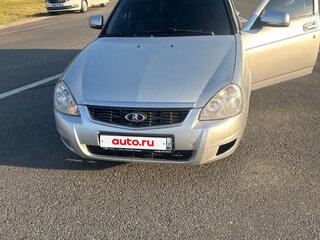 2015 Lada (ВАЗ) Priora I Рестайлинг, серебристый, 470000 рублей, вид 2