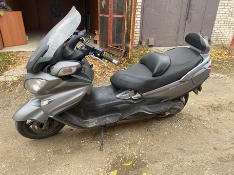 2015 Suzuki Burgman (SkyWave) 650, серый, 350000 рублей, вид 1