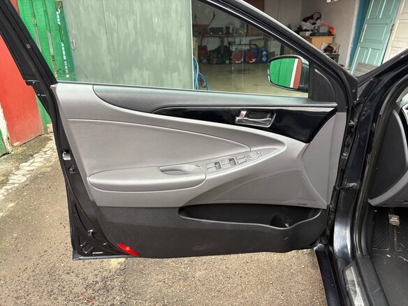2010 Hyundai Sonata VI (YF), синий, 950000 рублей - вид 7