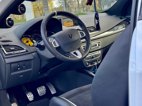 2012 Renault Megane RS III, белый, 1650000 рублей - вид 14