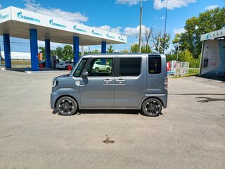 2018 Toyota Pixis Mega, серый, 969000 рублей, вид 2