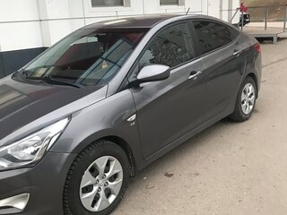 2015 Hyundai Solaris I Рестайлинг, серый, 1250000 рублей, вид 5