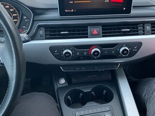 2018 Audi A4 V (B9), белый, 2250000 рублей, вид 3