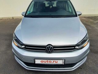 2017 Volkswagen Touran II, серый, 1900000 рублей, вид 3