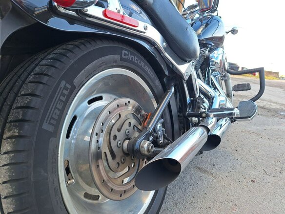 2009 Harley-Davidson Softail Custom, чёрный, 1200000 рублей - вид 8