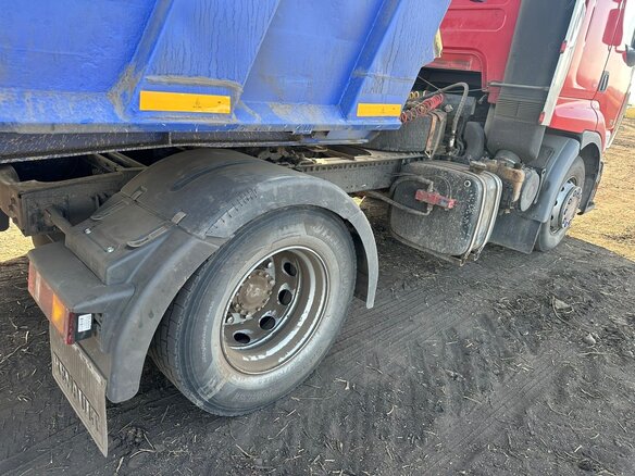2005 Renault Premium, красный, 2150000 рублей - вид 9