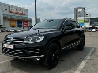 2017 Volkswagen Touareg II Рестайлинг, чёрный, 3400000 рублей, вид 1