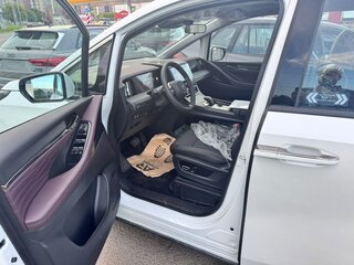 2026 GAC Trumpchi M8 Master Edition II, белый, 4645000 рублей, вид 3
