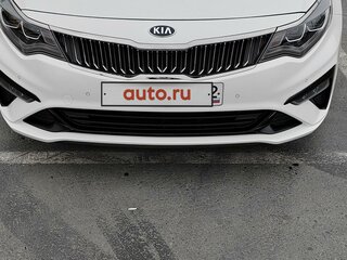 2019 Kia Optima IV Рестайлинг, белый, 1999000 рублей, вид 1
