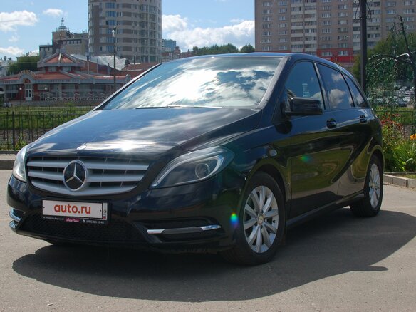 2014 Mercedes-Benz B-Класс 180 II (W246), чёрный, 2200000 рублей - вид 11