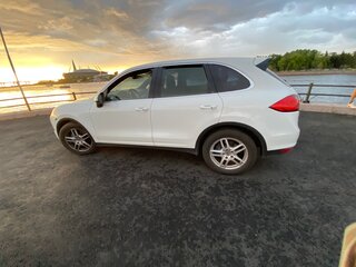 2012 Porsche Cayenne Diesel II (958), белый, 2590000 рублей, вид 3