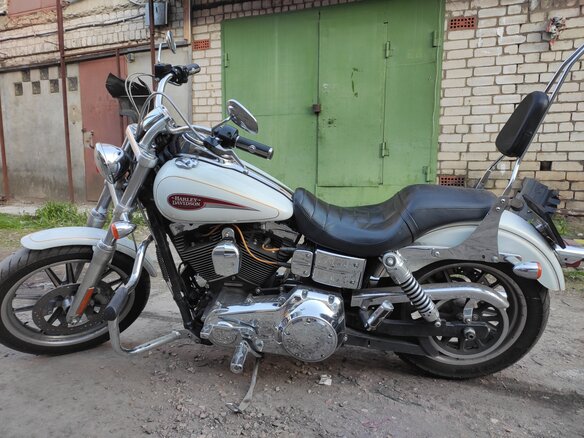 2007 Harley-Davidson Dyna Low Rider, белый, 800000 рублей - вид 12