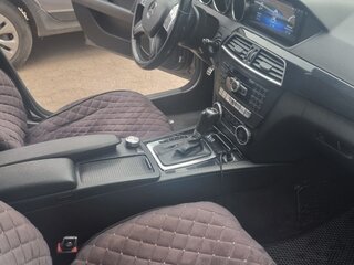 2011 Mercedes-Benz C-Класс 180 BlueEFFICIENCY III (W204) Рестайлинг, чёрный, 1600000 рублей, вид 5