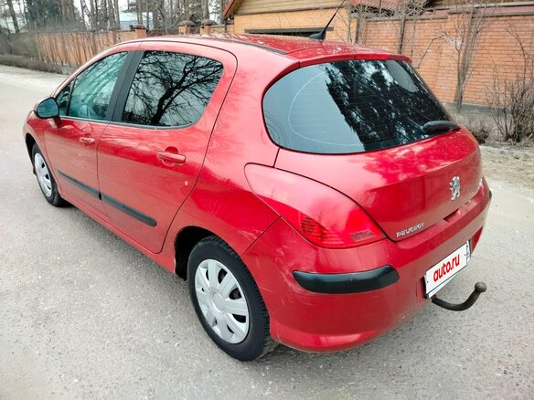 2009 Peugeot 308 I, красный, 390000 рублей - вид 1