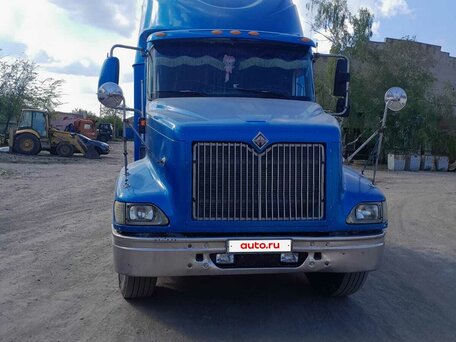 2002 International 9000 Series, синий, 1300000 рублей, вид 5