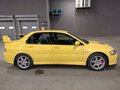 2001 Mitsubishi Lancer Evolution VII, жёлтый, 4000000 рублей - вид 1