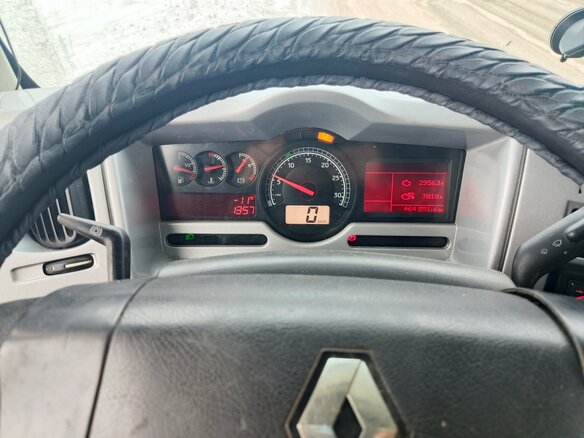 2007 Renault Premium, жёлтый, 2000000 рублей - вид 6