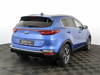2020 Kia Sportage IV Рестайлинг, синий, 2100000 рублей, вид 5