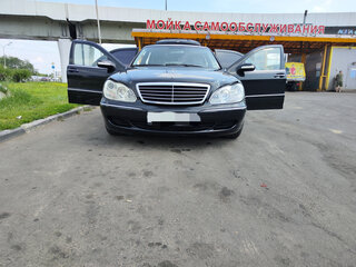 2004 Mercedes-Benz S-Класс 350 Long IV (W220) Рестайлинг, чёрный, 1200000 рублей, вид 3