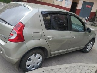 2011 Renault Sandero I, бежевый, 550000 рублей, вид 4