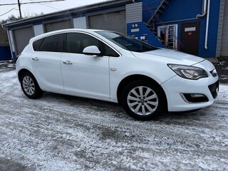 2012 Opel Astra J Рестайлинг, белый, 909999 рублей, вид 4
