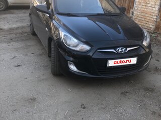 2014 Hyundai Solaris I, чёрный, 859000 рублей, вид 4