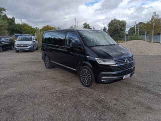 2023 Volkswagen Multivan T6 Рестайлинг, чёрный, 9800000 рублей, вид 4