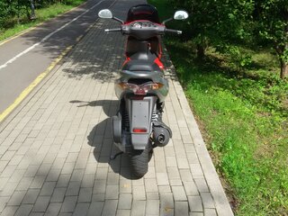 2005 Gilera Runner, красный, 398893 рублей, вид 3