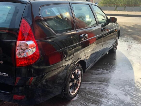 2011 Lada (ВАЗ) Priora I, чёрный, 280000 рублей - вид 2