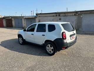 2017 Renault Duster I Рестайлинг, белый, 860000 рублей, вид 5