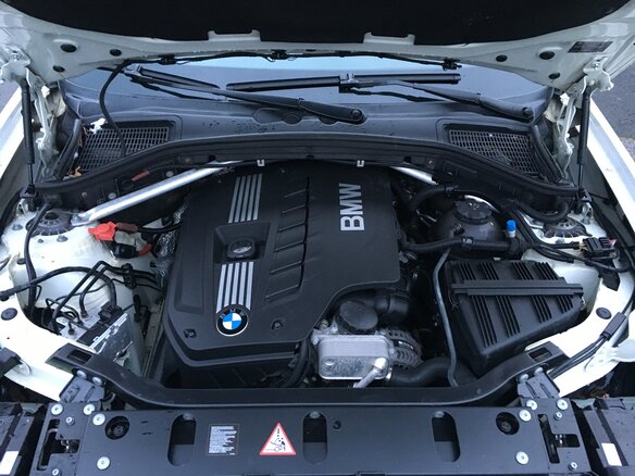 2011 BMW X3 28i xDrive II (F25), белый, 1999999 рублей - вид 11