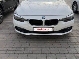 2016 BMW 3 серии 320i xDrive VI (F3x) Рестайлинг, белый, 1950000 рублей, вид 2