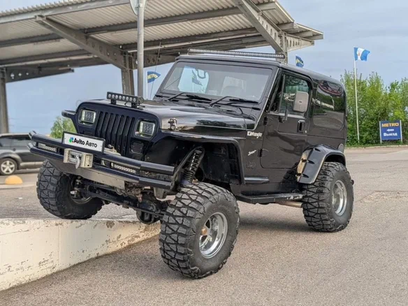 1993 Jeep Wrangler I (YJ), чёрный, 2000000 рублей