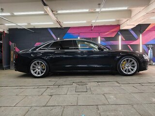 2011 Audi A8 III (D4), чёрный, 1800000 рублей, вид 4
